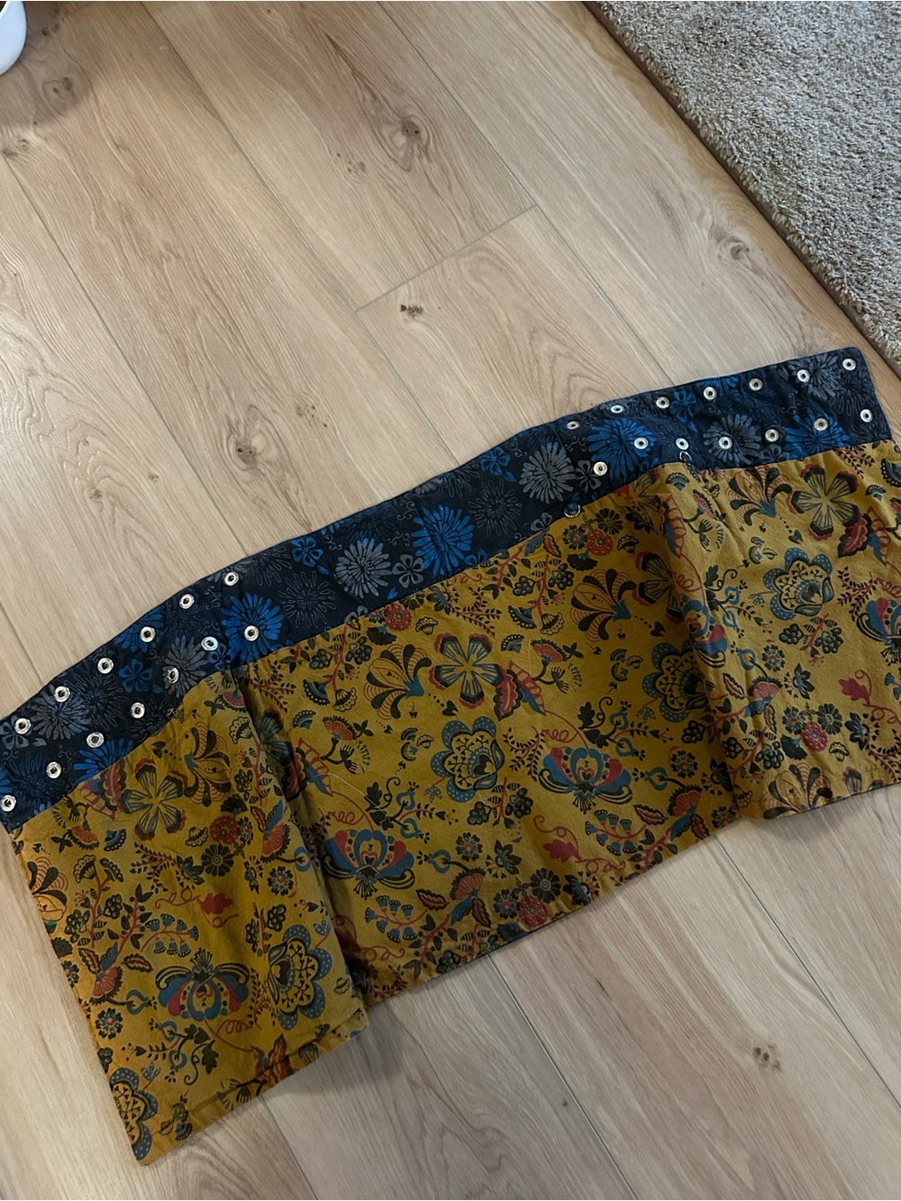 Vintage adjustable miniskirt - Picture 2 of 2